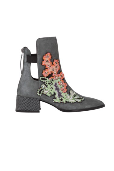 Dorothee Schumacher - Embroidered Attitude Chelsa Boot  5 CM
